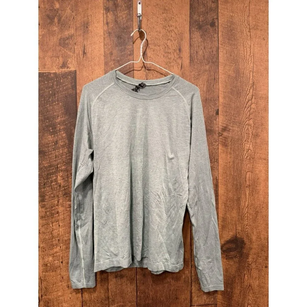 Lululemon Men’s Metal Vent Long Sleeve Shirt Green Medium EUC - Picture 1 of 3